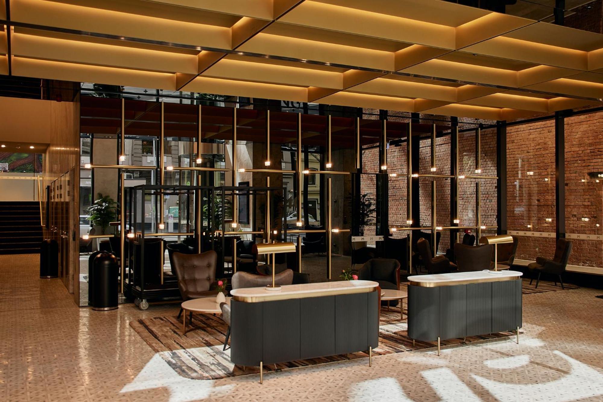 Meriton Suites Melbourne Exterior foto The lobby of the hotel
